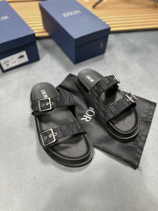 Slipper