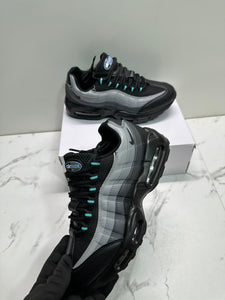 Shoes boy