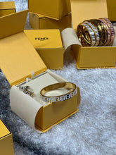 Load image into Gallery viewer, Bracelet