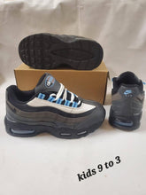 Load image into Gallery viewer, Shoes