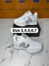 Load image into Gallery viewer, Shoes