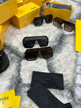 Load image into Gallery viewer, Sunglass