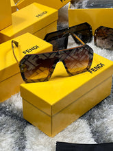 Load image into Gallery viewer, Sunglass
