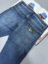 Load image into Gallery viewer, Jeans