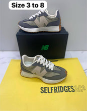 Load image into Gallery viewer, Shoes