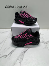 Load image into Gallery viewer, Shoes