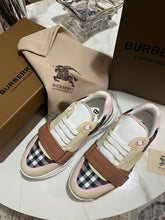 Load image into Gallery viewer, Shoes women