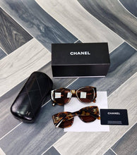 Load image into Gallery viewer, Sunglass