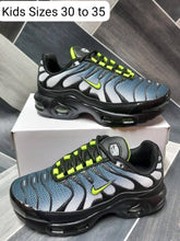 Load image into Gallery viewer, Shoes boy