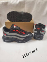 Load image into Gallery viewer, Shoes