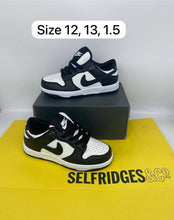 Load image into Gallery viewer, Shoes