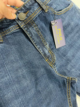 Load image into Gallery viewer, Jeans