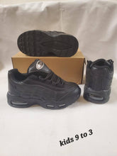 Load image into Gallery viewer, Shoes