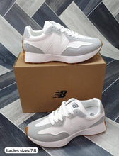 Load image into Gallery viewer, Shoes
