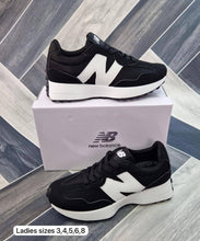 Load image into Gallery viewer, Shoes