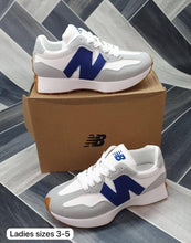 Load image into Gallery viewer, Shoes