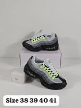 Load image into Gallery viewer, Shoes