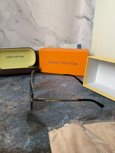 Load image into Gallery viewer, Sunglass