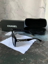 Load image into Gallery viewer, Sunglass