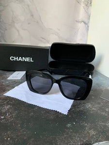 Sunglass