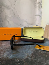 Load image into Gallery viewer, Sunglass