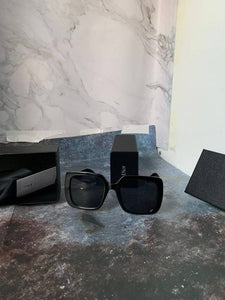 Sunglass