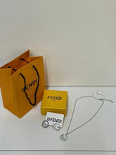 Load image into Gallery viewer, Necklace