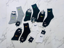 Load image into Gallery viewer, Socks