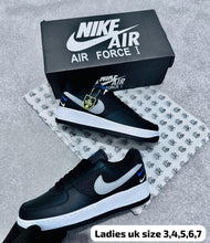 Load image into Gallery viewer, Shoes