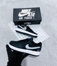 Load image into Gallery viewer, Shoes