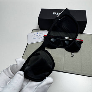 Sunglass