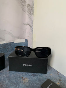 Sunglass