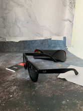 Load image into Gallery viewer, Sunglass