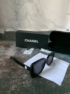 Sunglass