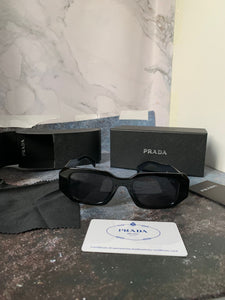 Sunglass