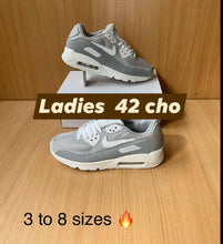 Load image into Gallery viewer, Shoes women