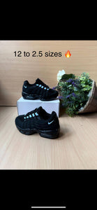 Shoes boy