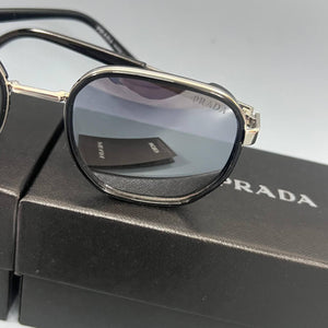 Sunglass