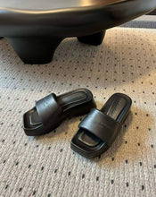 Load image into Gallery viewer, Slipper women