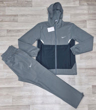 Load image into Gallery viewer, tracksuit men