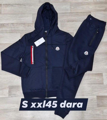 Tracksuit men