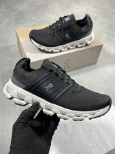 Load image into Gallery viewer, Shoes