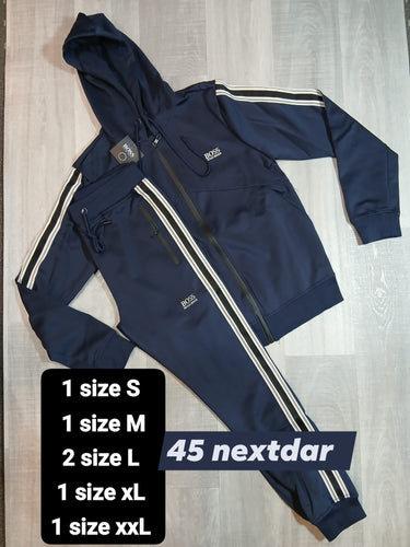 Tracksuit men