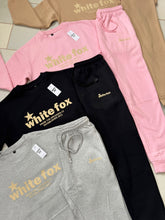 Load image into Gallery viewer, Tracksuit women