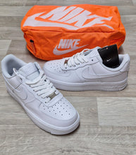 Load image into Gallery viewer, Shoes women