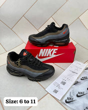 Load image into Gallery viewer, Shoes