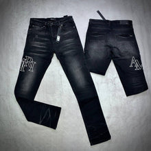 Load image into Gallery viewer, Jeans