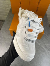 Load image into Gallery viewer, Shoes men