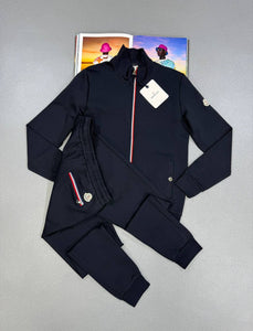 Tracksuit men