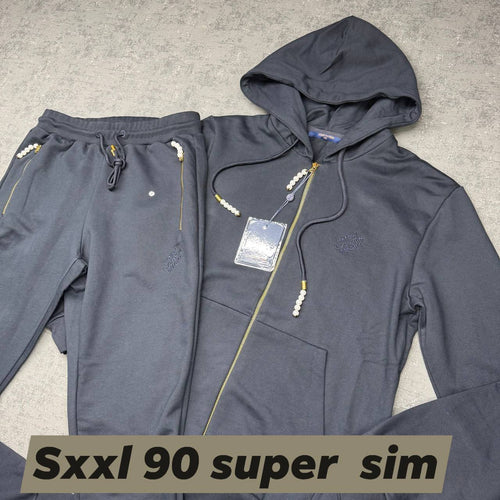 Tracksuit men